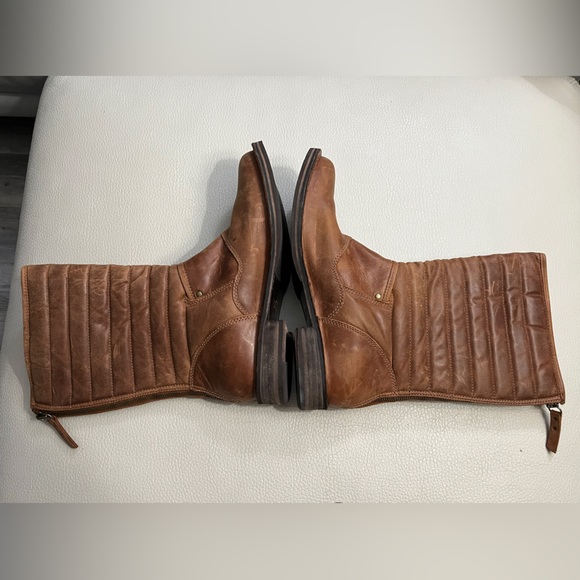 NWT - UGG Women's Tatum 3 Buckle Leather Biker Boots - EU 40/US 9 - Picture 5 of 11